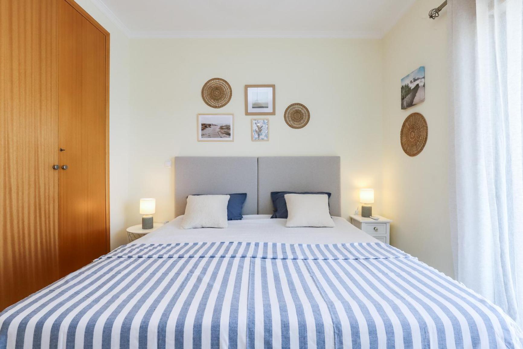 Апартаменти Charming Flat 10 Min Walk To Beach Албуфейра Екстер'єр фото